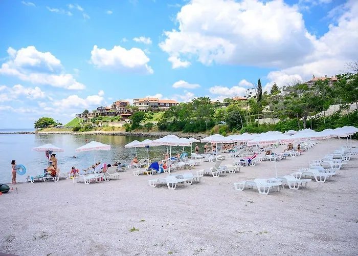 Effect Boutique Azzura - Adults Only 3*