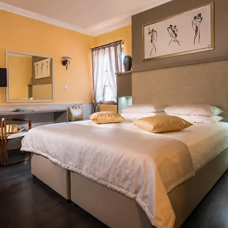 Guest house Effect Boutique Azzura - Adults Only Self Check-in 3*