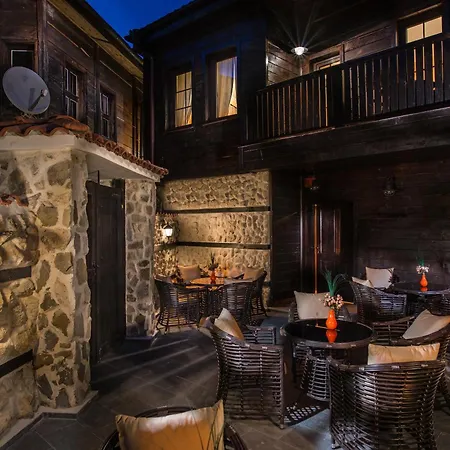 Guest house Effect Boutique Azzura - Adults Only 3*