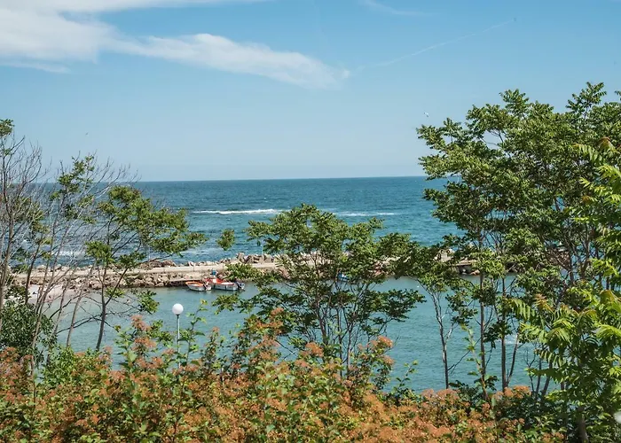 Effect Boutique Azzura - Adults Only 3* נסבר